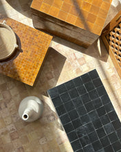 Load image into Gallery viewer, Table en Zelliges Modena