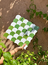 Load image into Gallery viewer, Zellige découpe Chakour petit modèle