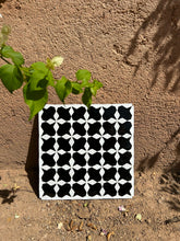 Load image into Gallery viewer, Zellige découpe Lward