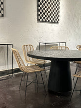 Load image into Gallery viewer, Table en Zelliges Catania