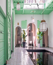 Load image into Gallery viewer, Zellige noir piscine